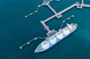Hidden Emissions in the LNG Value Chain: What Carbon Footprint Does Natural Gas Leave Before It Is Consumed?